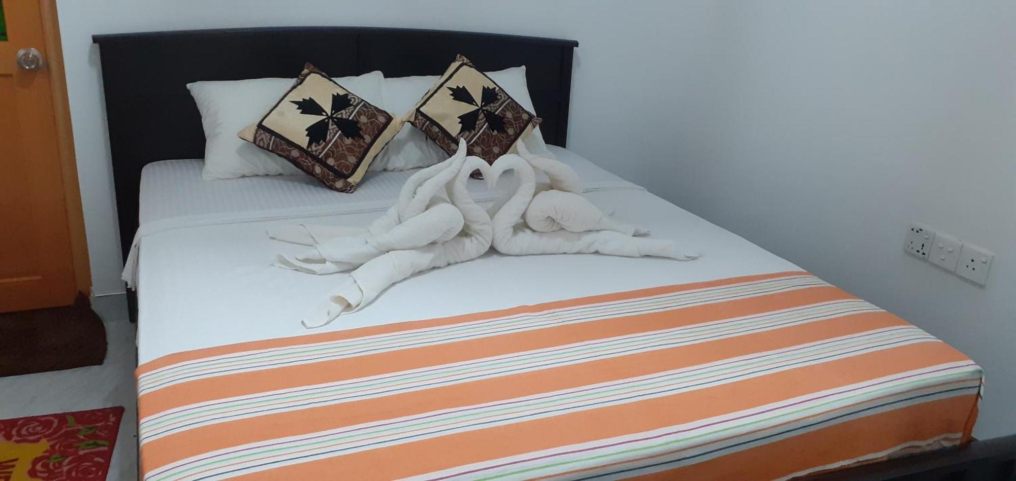 Nature Night Homestay Σιγκιρίγια Δωμάτιο φωτογραφία